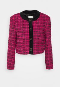 Rosa och svart tweedjacka med en kortad design, rund halsringning och guldknappar. Har en slät tyghals och en texturerad kropp.