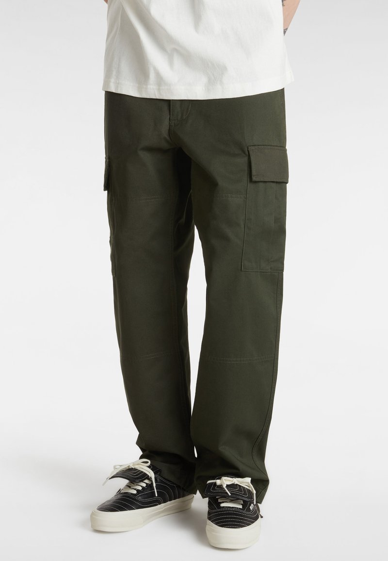 Vans SERVICE LOOSE - Cargohose - dark green