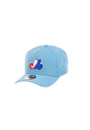 Light blue baseball cap with a curved brim and embroidered logo in red, white, and blue. Features stitching details and a snapback closure.