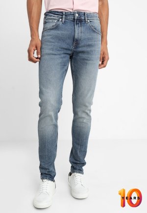 Vaqueros pitillo - blue denim