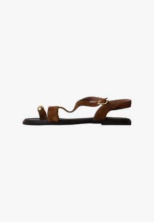 Emilie Karston, SANDALES EMILIE KARSTON LYNDA - Sandales tongs - camel