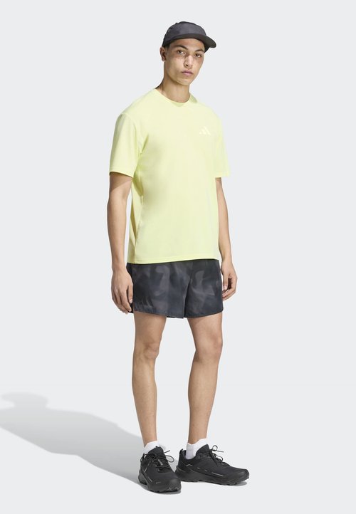 adidas TERREX MULTI CLIMACOOL LOGO TECH T-SHIRT - Sports T-shirt - semi frozen lemon — foto 2