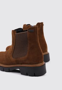 Sandra Fontán LOMCOCHE - Plateaustiefelette - camel