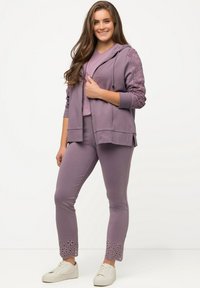 Ulla Popken Sudadera con cremallera - lilac