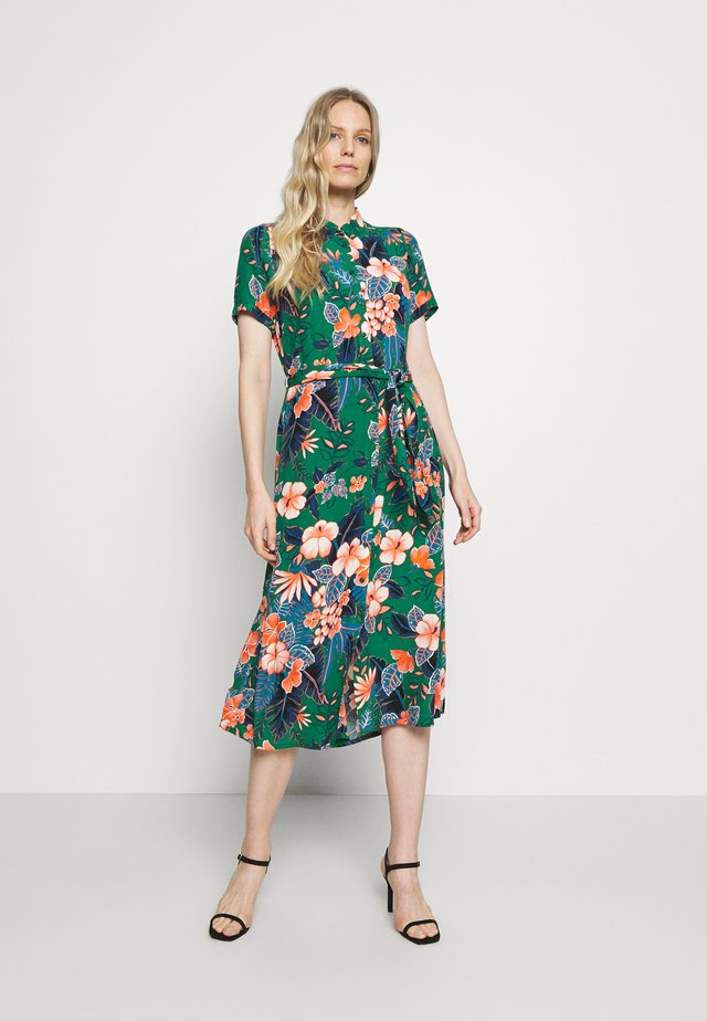DRESS LILO - Skjortklänning - fern green