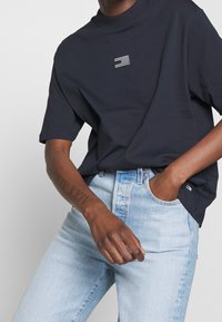 Tommy Hilfiger Jednoduché tričko - dark blue