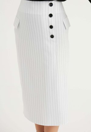 STRIPED BUTTON DETAIL SLIT - Jupe crayon - white