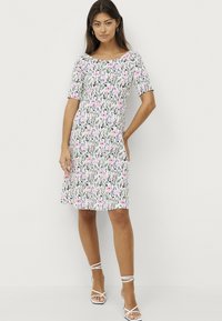 Ellos Collection BOEL - Jerseykjole - weiß