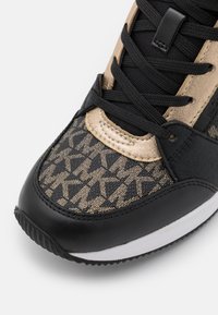 MICHAEL Michael Kors GEORGIE TRAINER - Trainers - black