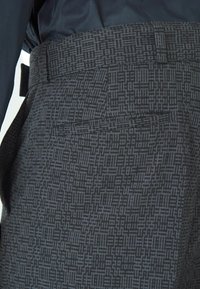 Next EDIT  CHECK  REGULAR FIT - Kelnės - grey