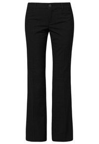 Pantalon noir à jambe droite, confectionné dans un tissu lisse. Il présente une fermeture avant à boutons et des passants pour ceinture. Style simple et classique.