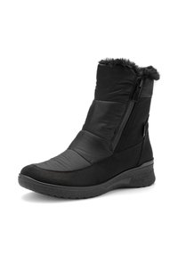 Botín negro con un upper suave y acolchado, y ribete de pelo sintético. Cuenta con un zip lateral y suela de goma texturizada para un mejor agarre.