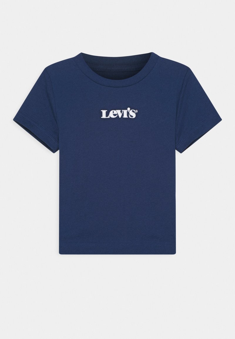 T-shirt bleu marine à manches courtes avec logo "Levi's" blanc centré sur la poitrine, posé à plat sur un fond blanc.