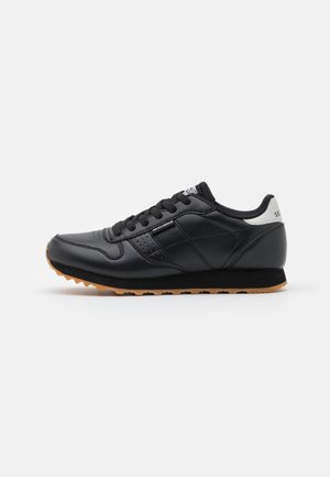 Baskets basses - black