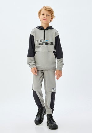 JOGGER  - Träningsbyxor - grey