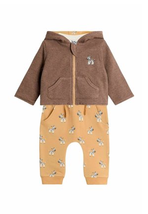 REGULAR FIT SET - Body