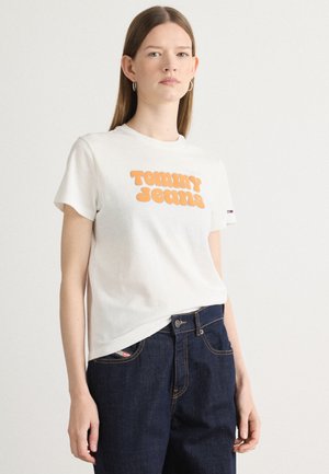 ESSENTIAL LOGO TEE - Trükipildiga T-särk - ecru