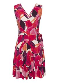 Wickelkleid mit V-Ausschnitt, kurzen Ärmeln und einem Blumenmuster in Rottönen, Rosa und Lila auf einem hellen Hintergrund.