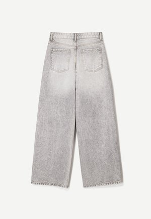 Bershka, BOYFRIEND - Jeans Relaxed Fit - grey