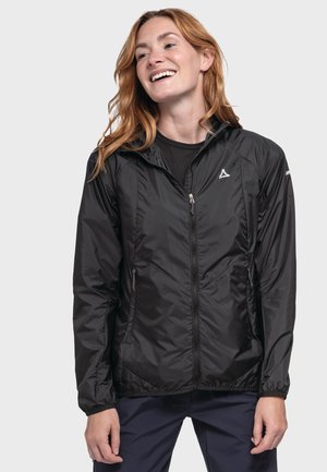 Schwarze leichte Jacke mit Reißverschluss und Kapuze. Verfügt über elastische Bündchen, Seitentaschen und ein dezentes Logo auf der Brust.