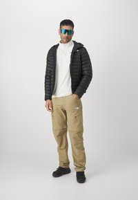 The North Face GLACIER 1/4 ZIP - Polárpulóver - white dune