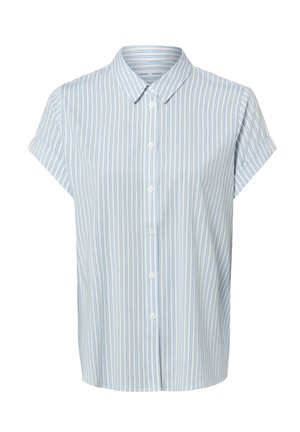 Blouse blanche à manches courtes avec fines rayures verticales bleues, boutonnée devant et col pointu classique.