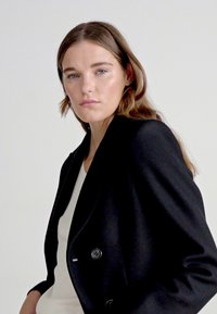 IVY OAK CELINA - Cappotto classico - schwarz