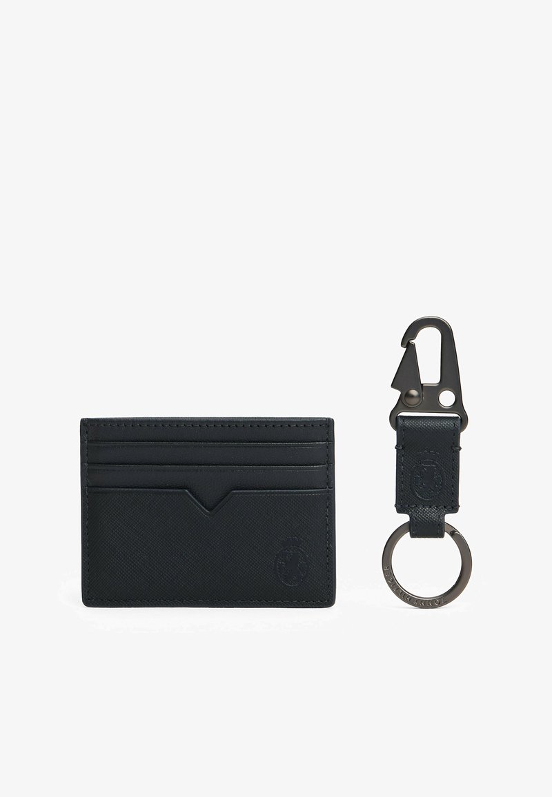 Schwarze Lederkartenhalter mit mehreren Kartenfächern und einer strukturierten Oberfläche. Enthält einen abnehmbaren Schlüsselanhänger mit einem Metallclip und -ring.