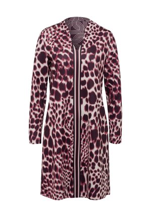 Langer Cardigan mit Leopardenmuster in Burgund- und Cremetönen, mit einem kontrastierenden vertikalen Streifen auf der Vorderseite.