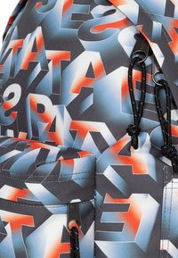 Eastpak DAY PAK'R - Mochila - blocktype grey