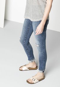 Birkenstock MADRID BF REGULAR - Sandalen - graceful pearl white