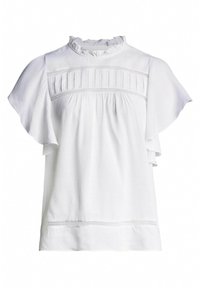 Blouse blanche à manches courtes avec un col montant froncé, un devant plissé et des coutures horizontales décoratives à la taille. Tissu lisse et léger.