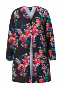 Bloemen cardigans in zwart met grote, kleurrijke roze, blauwe en gele bloemen. Heeft een V-hals, lange mouwen en een knoopsluiting aan de voorkant.