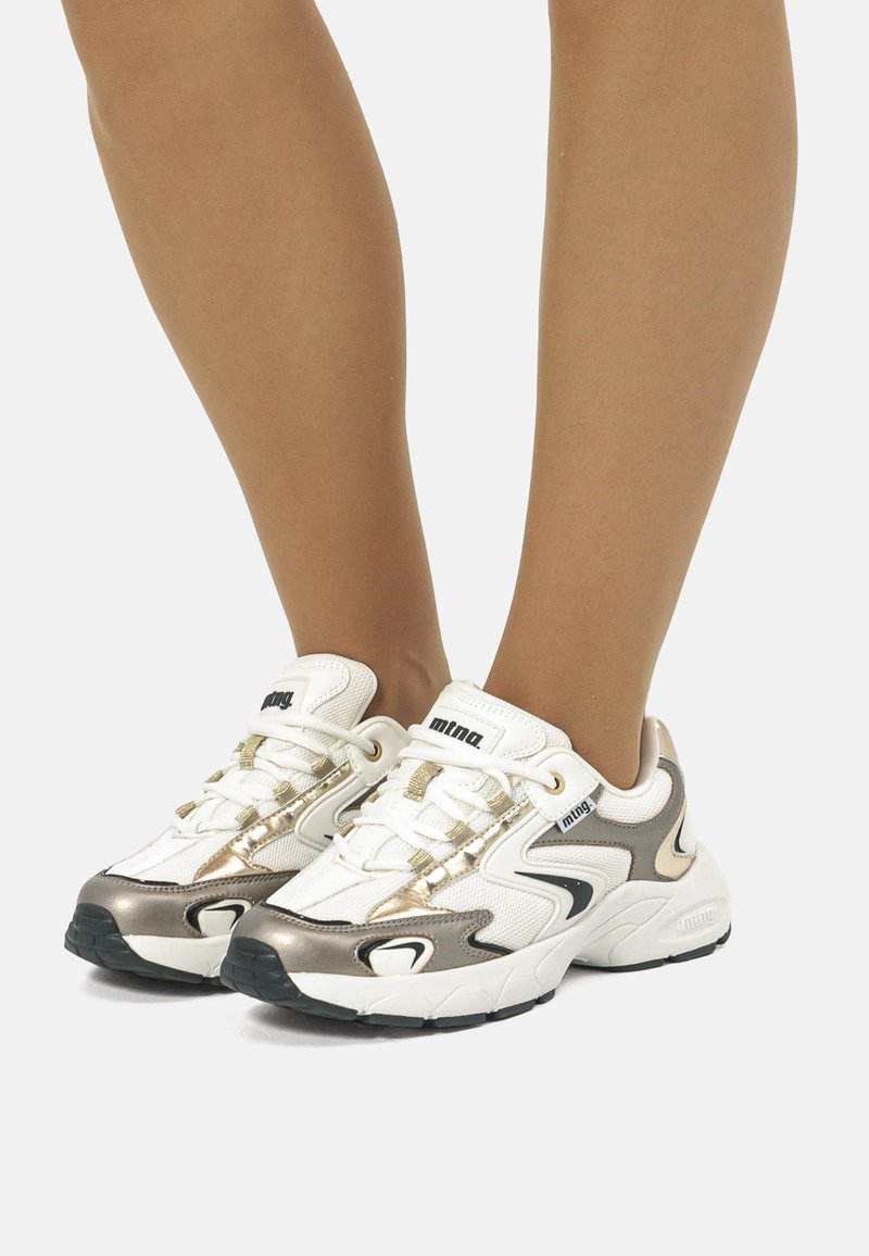 mtng Zapatillas - golden