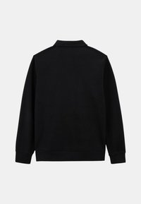 Sweat-shirt noir avec un col de style polo et des manches longues, présenté avec une vue de dos sur un fond blanc uni.