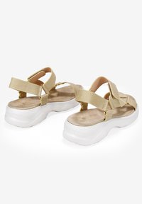 Bosanova CONVELCRO  - Sandalias - oro