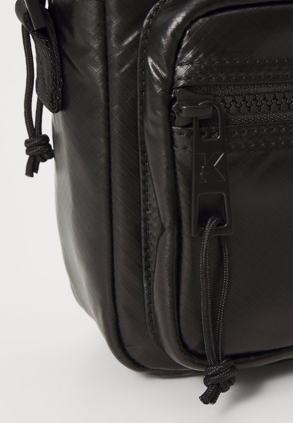 IKON PUFFY - Cross body bag4