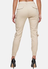 Elara Cargobroek - hellbeige