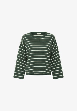 Haut à manches longues rayé vert avec encolure ronde et coupe décontractée. Comprend des rayures horizontales crème et un ourlet court. Texture de tissu doux.