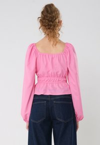 Even&Odd Top dugih rukava - pink