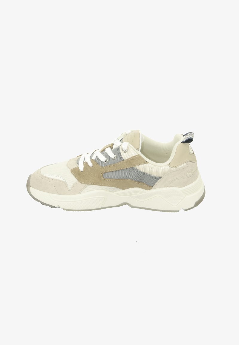 Beige und weiße Sneakers aus Mesh und Wildleder, mit einer strukturierten Zwischensohle, grauen Akzenten und kontrastierenden Schnürdetails.