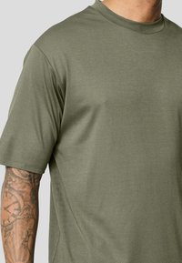 FRILIVIN UNI COL ROND - T-shirt basique - vert kaki