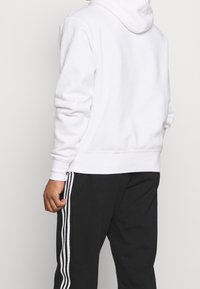 adidas Originals Luvtröja - white