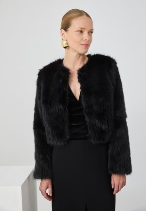 CROPPED - Zimska jakna - black