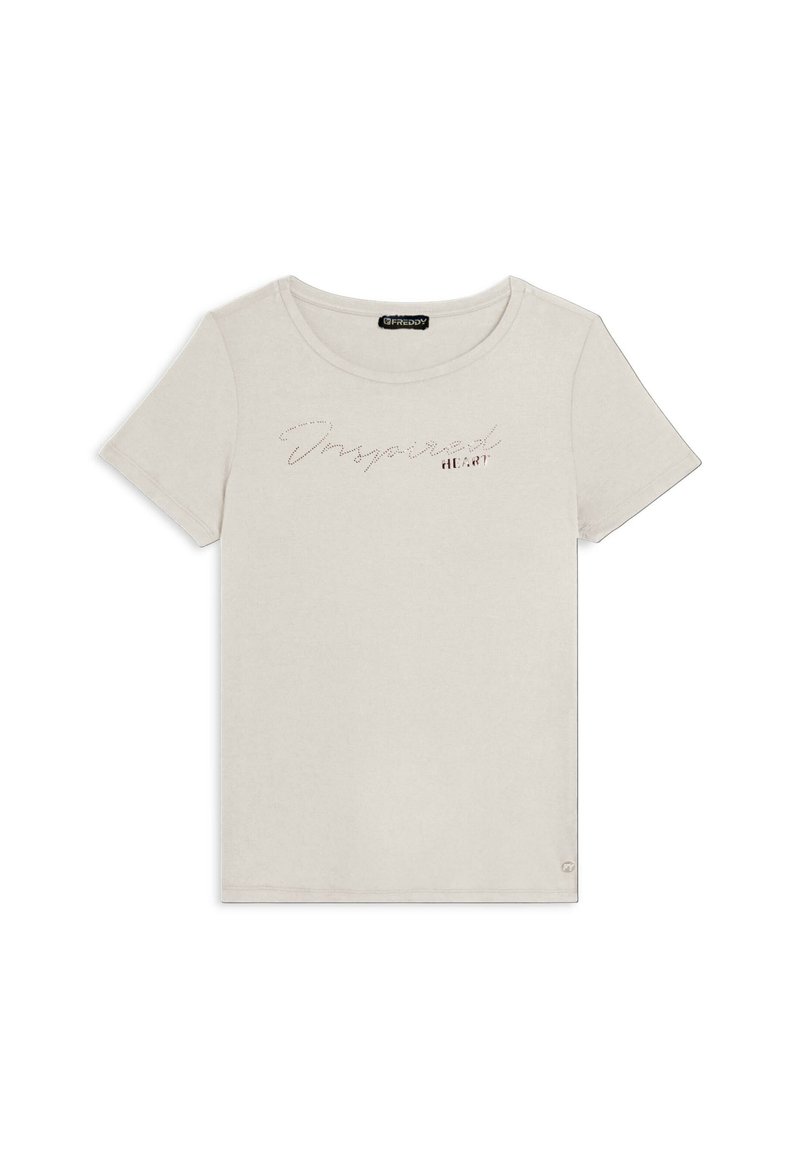 Camiseta de algodón beige claro con cuello redondo, mangas cortas y texto decorativo "Inspired HEART" con acentos brillantes en la parte frontal.