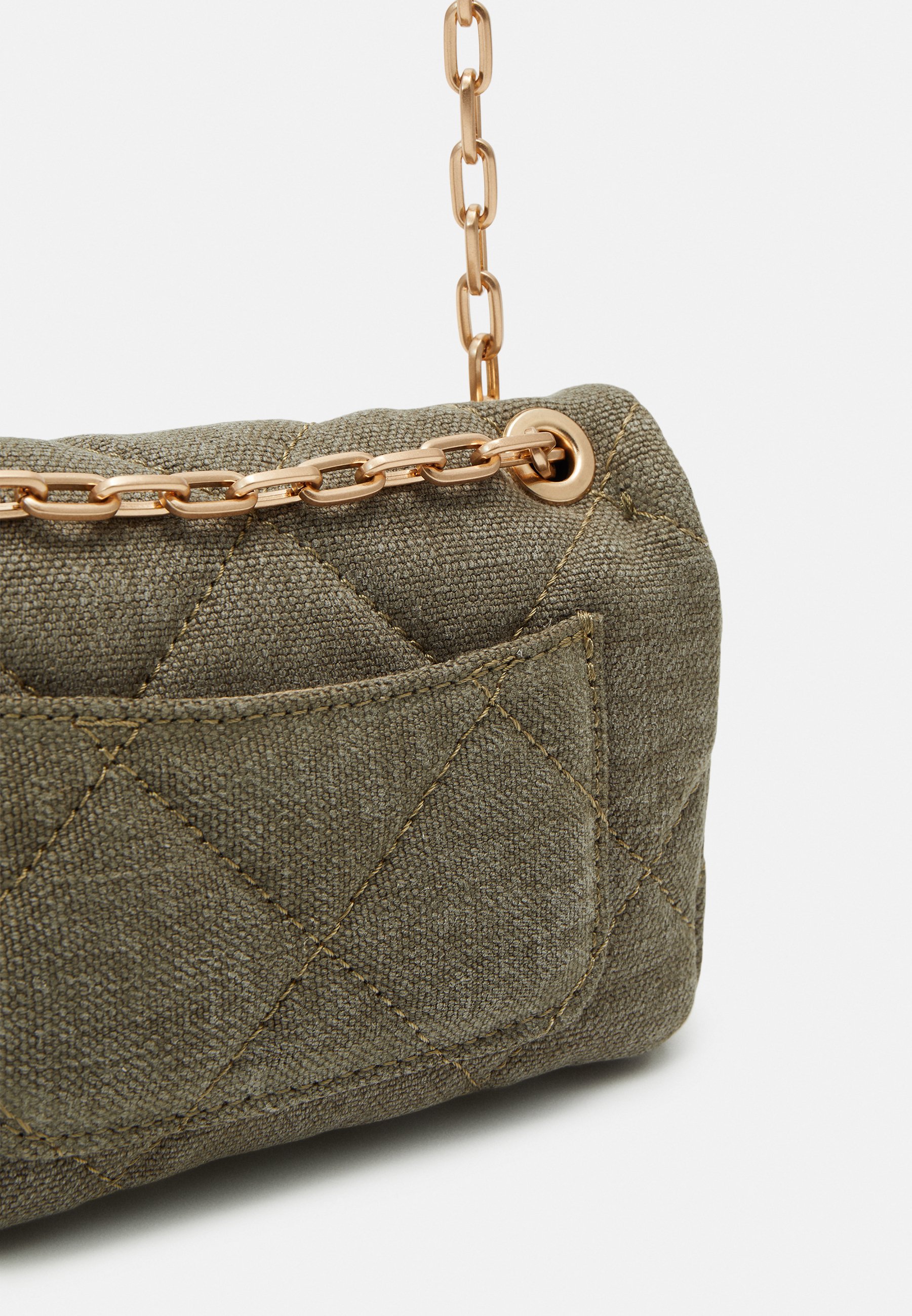 サンダル・ミュール CROCS Nano Moon Bag - Vanessa Bruno - Leather - Khaki Vanessa Bruno NANO MOON - Cross body bag - kaki/khaki