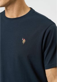 U.S. Polo Assn. NORD - Basic T-shirt - dark sapphire