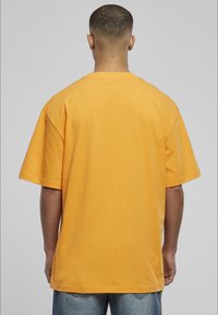 Urban Classics TALL TEE - T-shirt basique - orange