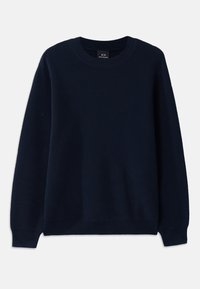Marineblå ribbet genser med rund hals og lange ermer. Har et teksturert mønster gjennom hele stoffet.