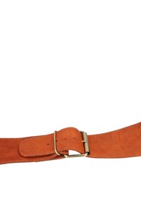 Leren riem, oranje van kleur, met een gestructureerd oppervlak. Voorzien van een metalen gesp en verstelgaten langs de lengte.